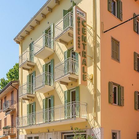 Hotel Centrale Garda (Verona) Exterior foto
